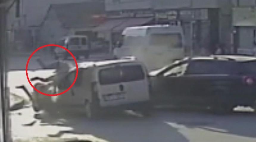 Bursa'da zincirleme kaza! Çok sayıda yaralı var