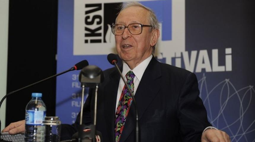 Eski bakan Talat Halman hayatını kaybetti