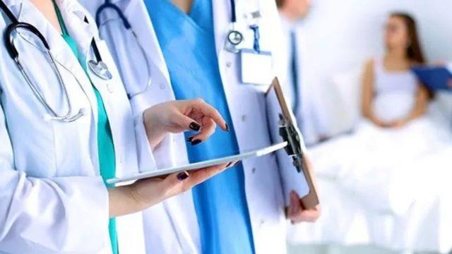 19 Mayıs'ta hastaneler ve eczaneler açık mı? 19 Mayıs'ta hastane ve eczaneler hizmet veriyor mu?