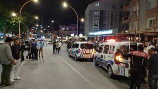 Antalya'da iki grup arasında silahlı sopalı kavga: Yaralılar var