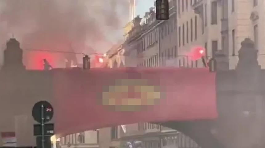 İsve&ccedil;&rsquo;ten skandal g&ouml;r&uuml;nt&uuml;ler geldi! Ter&ouml;r &ouml;rg&uuml;t&uuml; PKK g&ouml;steri yaptı herkes izledi&hellip; 