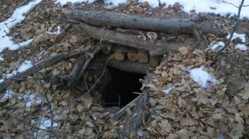 TSK ter&ouml;ristlere ait ele ge&ccedil;en malzemeleri a&ccedil;ıkladı