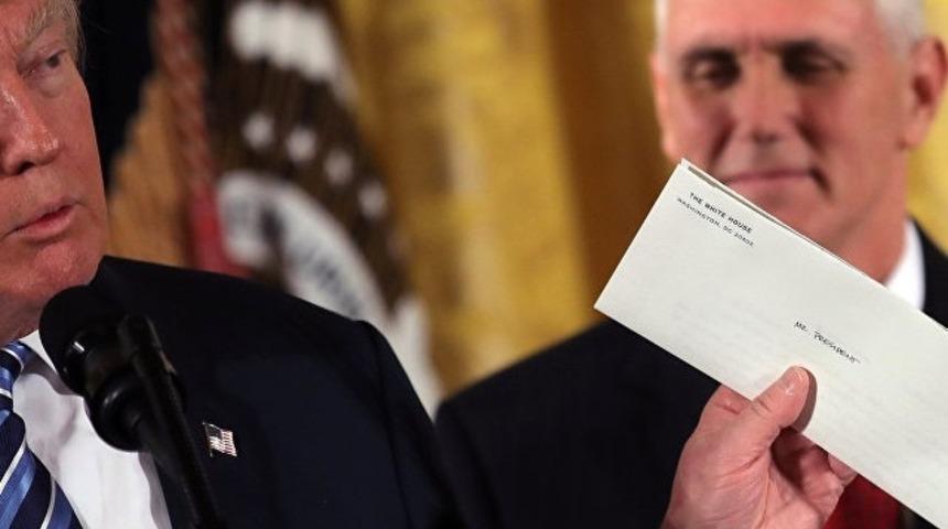 Obama'dan Trump'a gizemli mektup