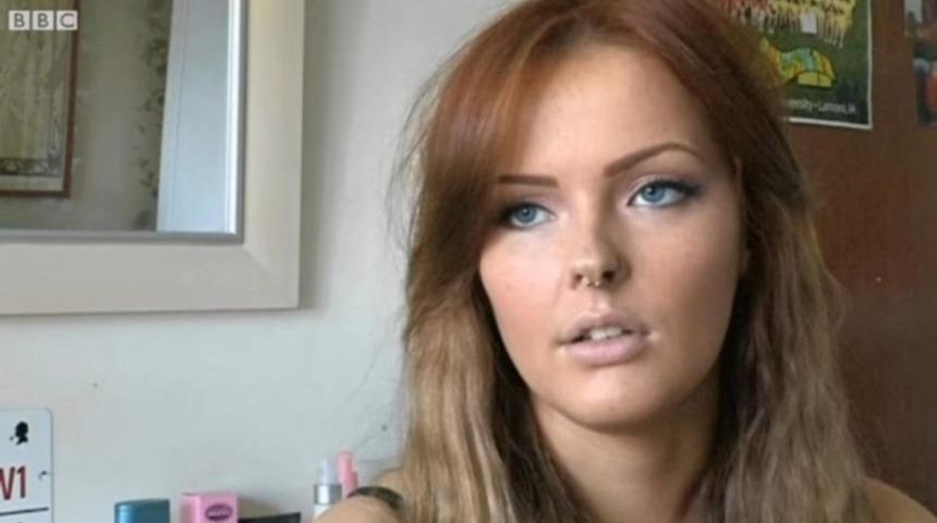 'Uyuyan g&uuml;zel' hastası tedavi edilemiyor