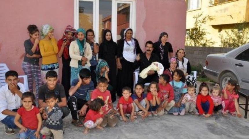 4 eşli 32 &ccedil;ocuklu Halit Tekin'in hedefi 50 &ccedil;ocuk