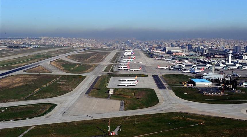 Bakan Ersoy, Atatürk Havalimanı'yla ilgili o detayı duyurdu! Açık kalacak...