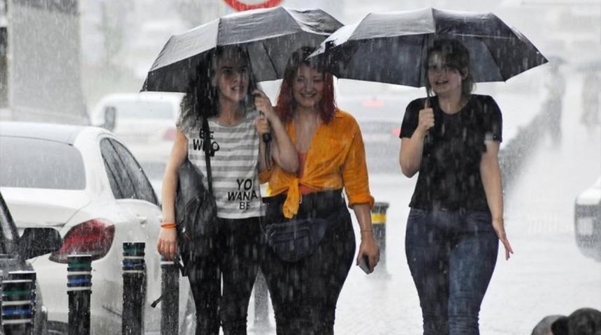 Meteoroloji'den İstanbul için kuvvetli yağış uyarısı