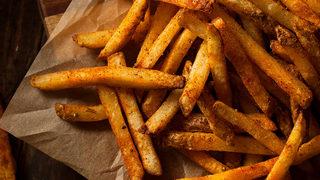 Patatese çok yakışıyor! Evde kajun baharatı nasıl yapılır?