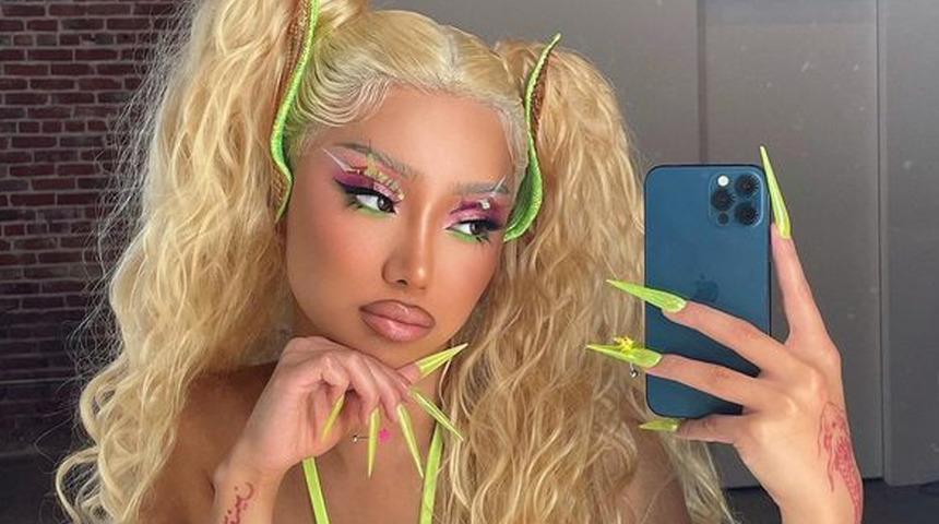 Ünlü içerik üreticisinden akıllara zarar açıklama: ''Hayaletle seviştim!''