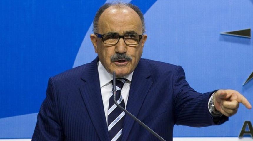 Beşir Atalay: Çok zevzek ifadeler kullanıyor