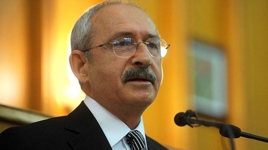 "Davutoğlu &uuml;lkeyi y&ouml;netmekten aciz"