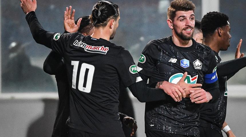 Son dakika: Galatasaray'da Luis Campos'un vedası sonrası iki transfer de suya düştü! Taraftarı şoke eden olay...