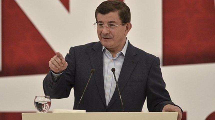 K&uuml;rs&uuml;den Tarhan'ın istifa dilek&ccedil;esini okudu