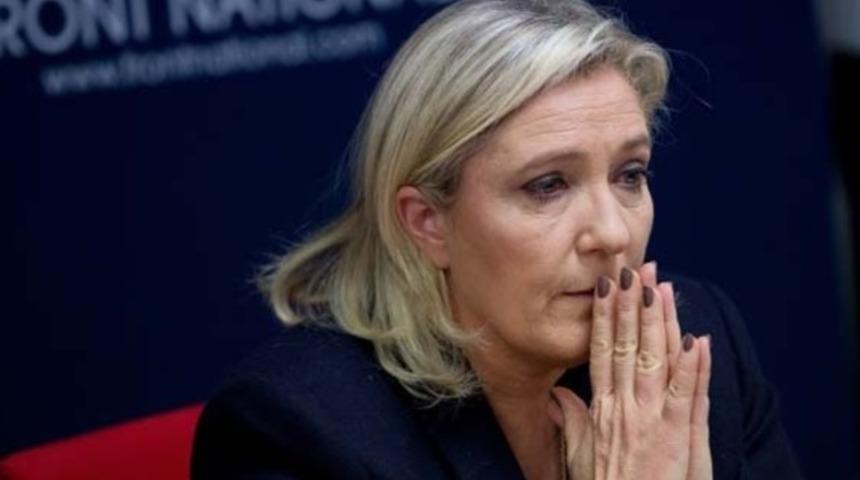 AP'den Le Pen'e 296 bin avronun iadesi i&ccedil;in gece yarısına kadar m&uuml;hlet