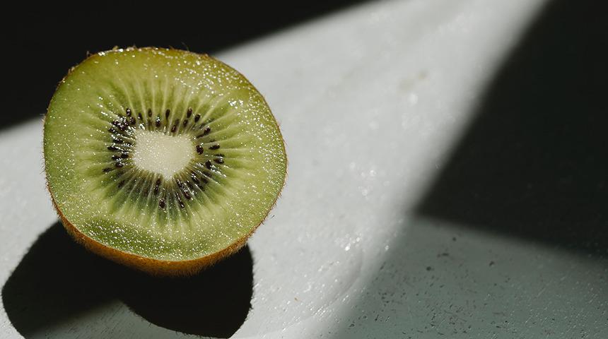 Şifa kaynağı olan kivi çayının faydaları saymakla bitmiyor