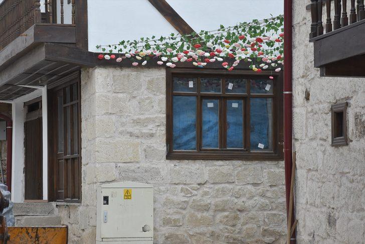 3 bin yıllık Ayazini köyü, "sabun", "nazar" ve "şemsiye" sokaklarıyla canlandı G5