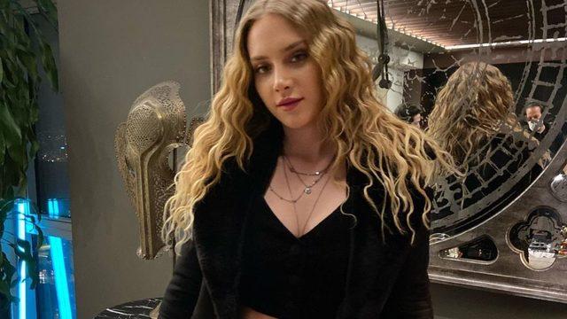 Mahkum'un Sasha'sı Hayal Köseoğlu bakın kim çıktı! Eski hali görenleri şok etti