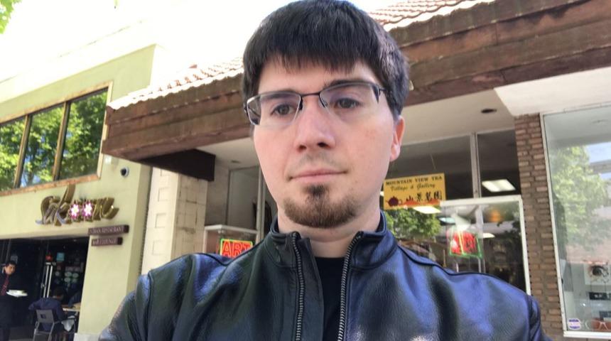 Apple Ian Goodfellow'a izin vermedi, o da rakibine gitti! 