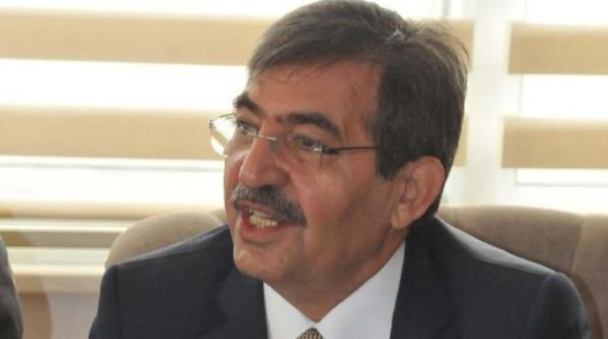 Bakan Güllüce: 2017'den sonra inşaatlarda sertifikasız işçi çalışmayacak