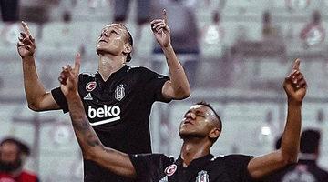 Son dakika: Beşiktaş'a veda etti! Giderken herkese iPhone 13 verdi...