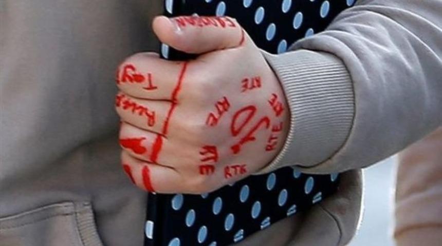 Taner Yıldız'ın kızından Erdoğan'a sürpriz