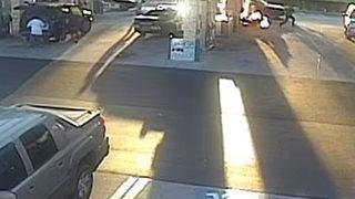 Resmen canlı canlı pişti! Polis memuru genç adamın sebebi oldu