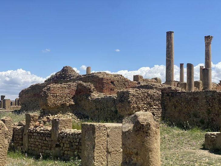 Cezayir'de yüzlerce yıl çöl altında gizli kalan Roma antik kenti: Timgad