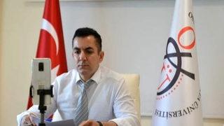 Üniversitede ders sırasında kahreden olay! Kalp krizi geçiren öğretim üyesi hayatını kaybetti