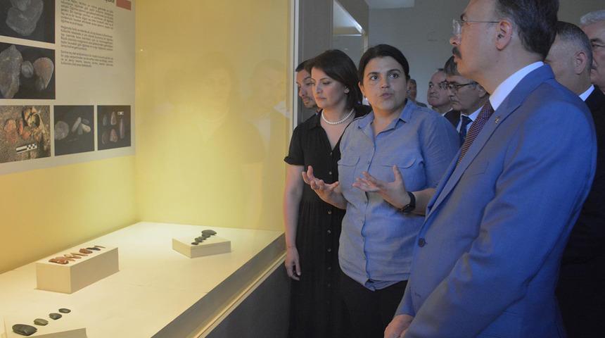 Bilecik'te bulundu! 8 bin 600 yıllık üç delikli flüt ilk kez sergilendi