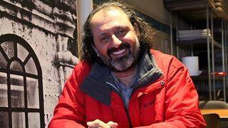 Yücel Arzen kimdir, aslen nereli? İbo Show konuğu Yücel Arzen kaç yaşında ve evli mi?