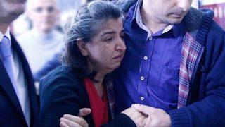 Berkin Elvan’ın annesi basın toplantısında fenalık geçirdi