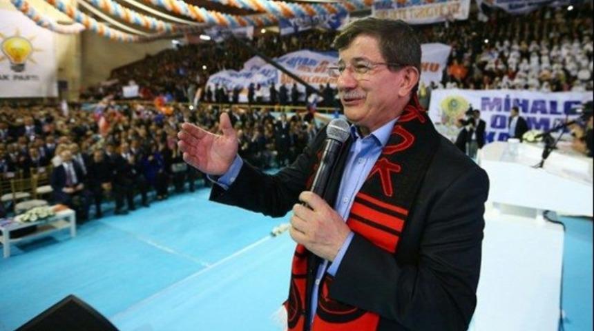 Başbakan Ahmet Davutoğlu: Çapulculardan Ak Gençlik çıkarın