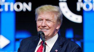 Trump'tan Öz'e Kazandığını İlan Et Mesajı