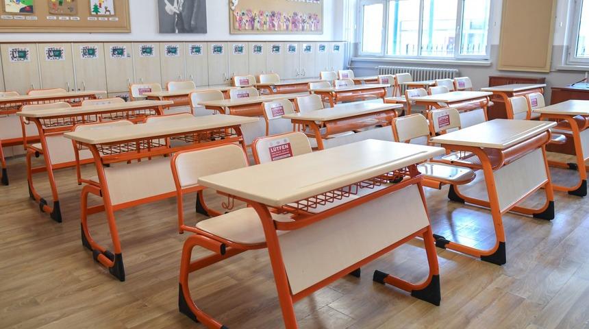 20 Mayıs tatil mi? Yarın okullar tatil ilan edildi mi? 20 Mayıs memurlara, özel sektör çalışanlarına tatil mi?