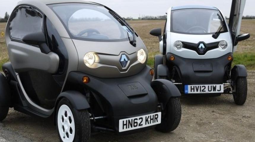 Her y&ouml;n&uuml;yle Renault Twizy!
