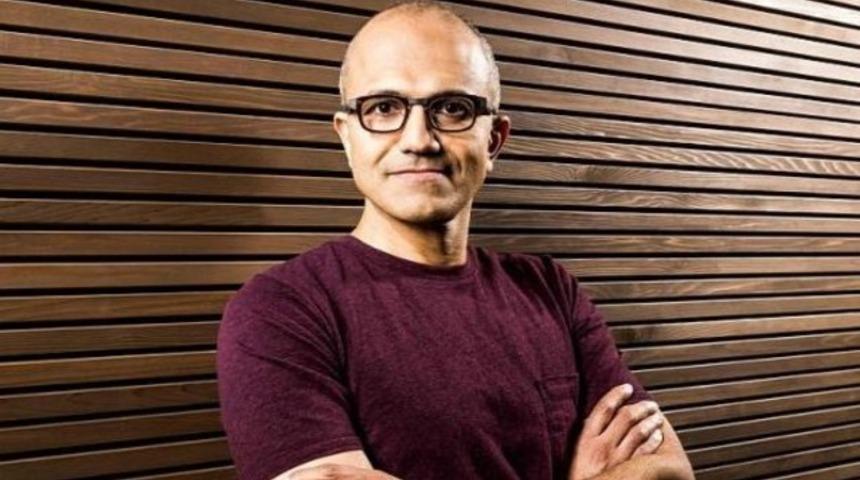 Satya Nadella Apple ve Google hakkında konuştu