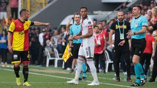 Beşiktaşlı Josef de Souza'ya 2 maç ceza