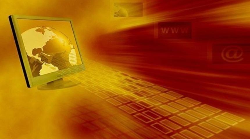 Gözümüzü kırpınca online olacağız