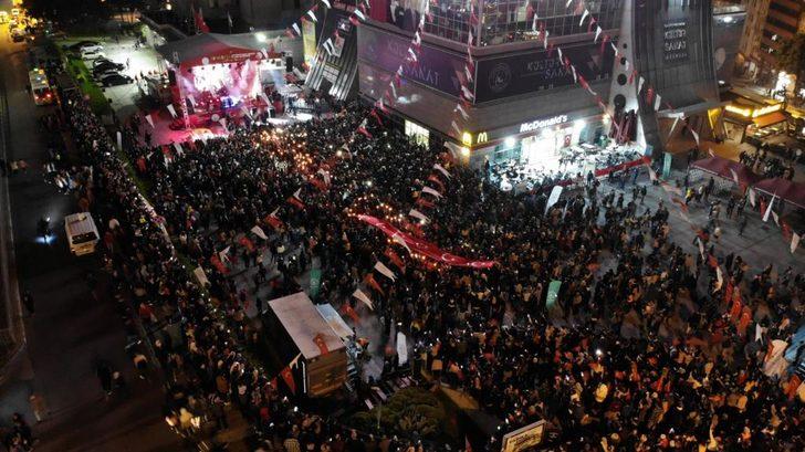 Gaziosmanpaşa’da 19 Mayıs fener alayı ve konserle kutlandı G2