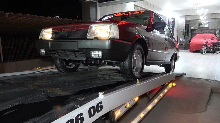 Türkiye'nin en pahalı Tofaş'ı rekor fiyattan satıldı! Çekiciyle götürdü: Sehpa üstünde duruyordu G2