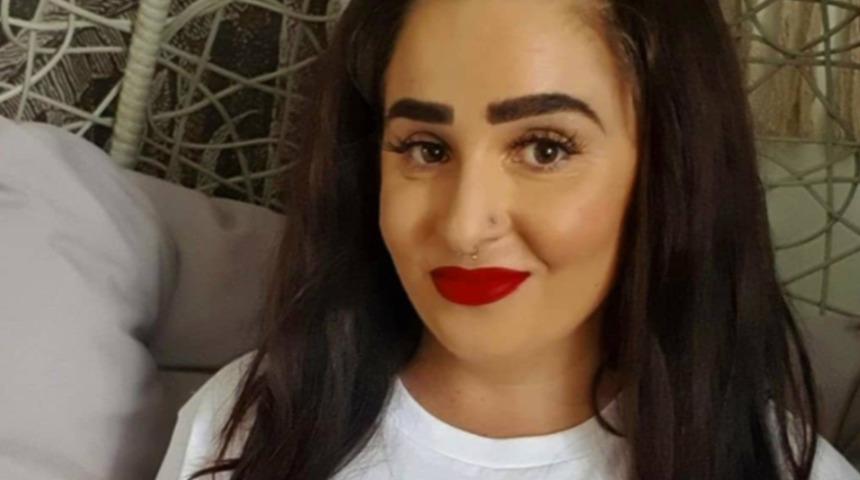 &Ccedil;ocuğun olmaz demişlerdi! Doğum anında ikinci vajinası olduğunu &ouml;ğrendi