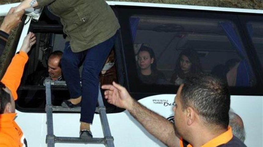 Kamyonetle çarpıştıktan sonra..