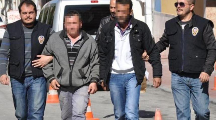 Zorla girdiği kadının evinde vuruldu