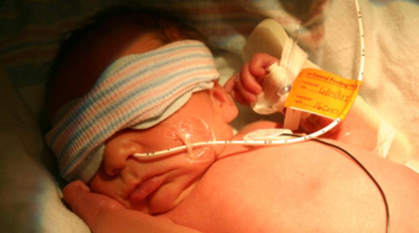 Erken Doğum Neden Olur?