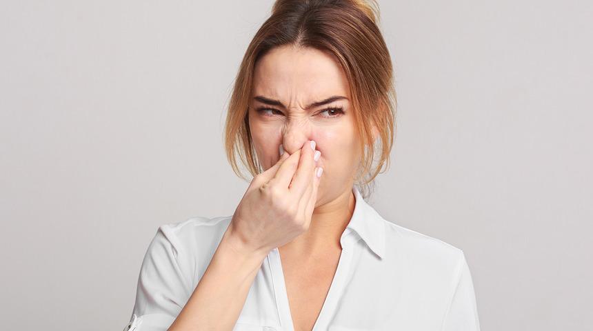 6 çeşit vajinal koku bulunuyor! Eğer bu koku geliyorsa mutlaka doktora görünün 