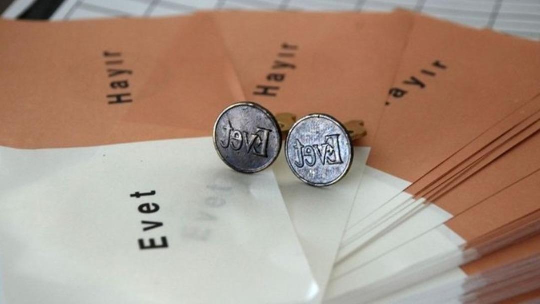 2017 referandumuna ilişkin yapılan en son anket sonu&ccedil;ları