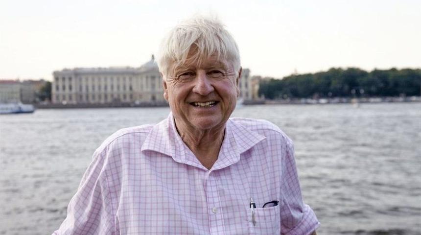 İngiltere Başbakanı Johnson'ın babası, AB ile bağını korumak i&ccedil;in Fransız vatandaşı oldu