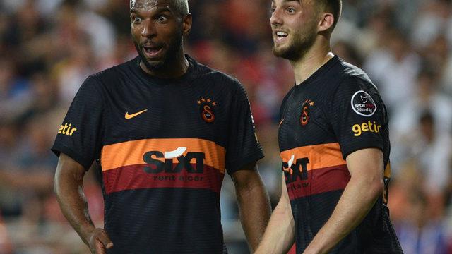 Galatasaray son perdeyi 1 puanla kapattı! Antalyaspor'da seri devam ediyor...