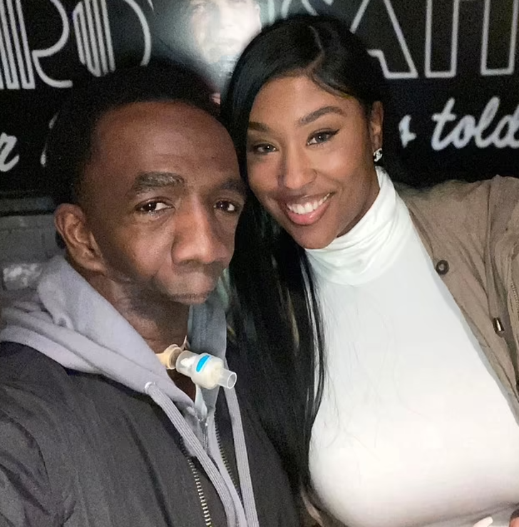 Annesi gördüğünde şoke olmuştu! Çenesiz doğan adam aradığı aşkı buldu: Evlenmemi asla beklemiyorlardı G2