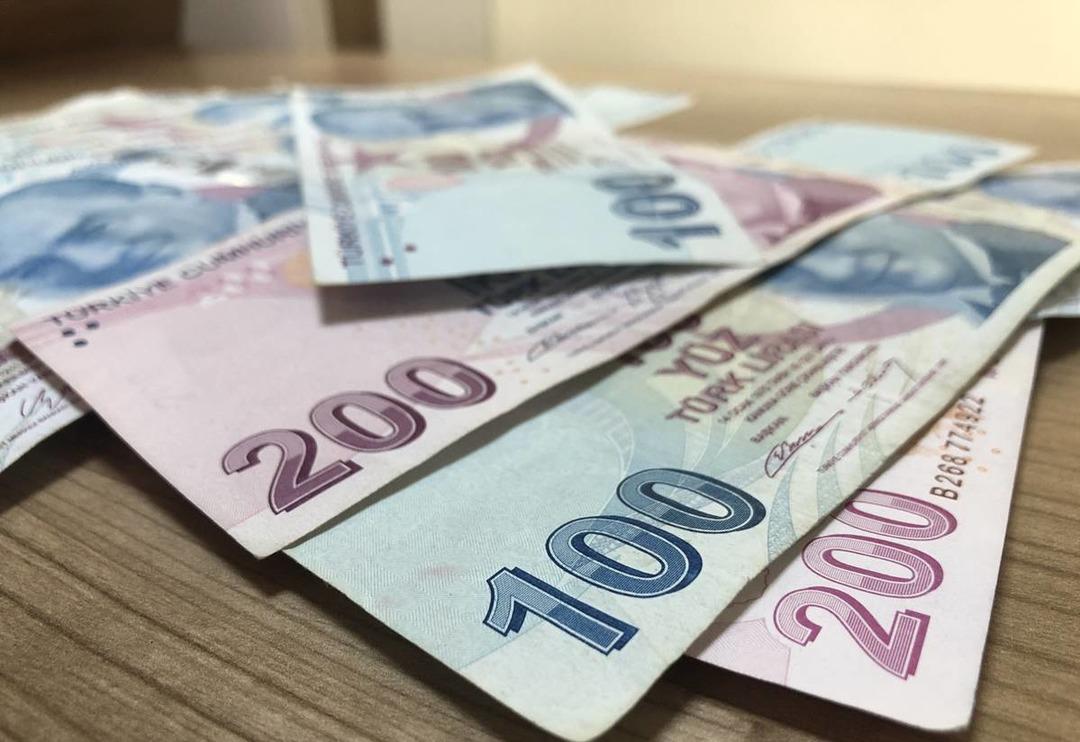 Memur ve emekli maaş zammında yeni form&uuml;l! 3600 ek g&ouml;stergeye 3 ara kademe: Eski emeklileri de kapsayacak&hellip;